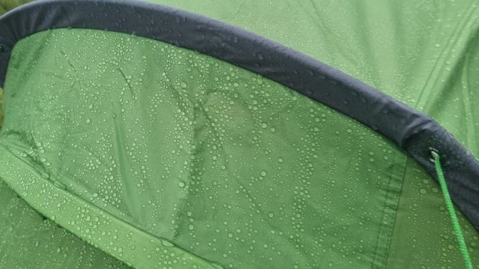 Vango Banshee 200